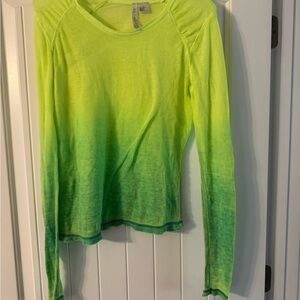 Green Ombre Women's Short Sleeve Top